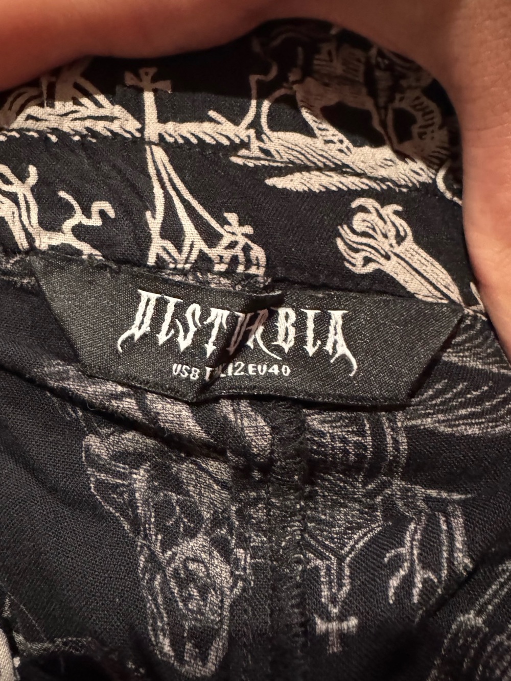 Disturbia Witches History Allover Print Shorts Women’s 8 - Picture 2 of 2